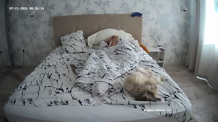 Bedroom camera at Kecy reallifecam apartment at Voyeur House TV 21.07.2026 from 06 h 13 to 08 h 56 min