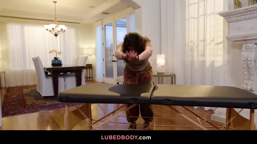 Unlocking Lust: A Sensual Journey with Victoria Voxxx and Serene Siren