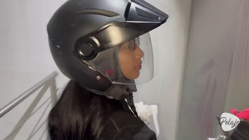 Wrong Address, Right Moves: Delivery Girl’s Unexpected Encounter