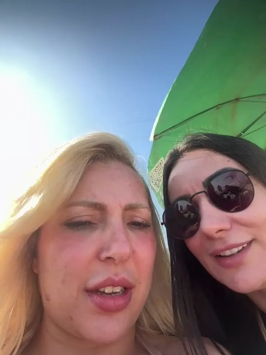 Sun, Sand, and Seduction: Juuhschmitt’s Unfiltered Beach Live Show