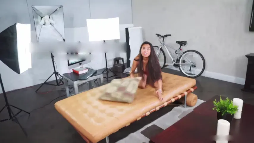 Exploring Boundaries: Asian MILF Takes on Intense Webcam Anal