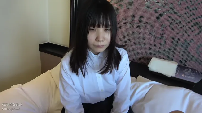 Brunette Bliss: Amateur Asian Beauty Takes Care of Business