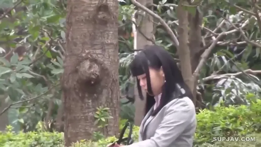 Public Play: Japanese Beauties Pushed to Their Limits in the Open