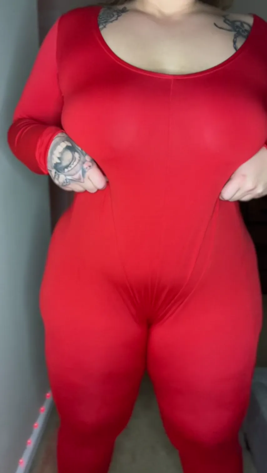 Thick and Ready: A Brunette’s Anal Adventure Like You’ve Never Seen