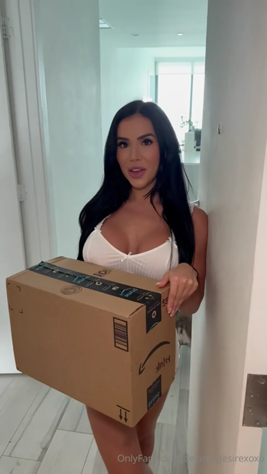 Brunette Bombshell Desireedesirexoxo Takes a Hard Hit: Unfiltered Amateur Action