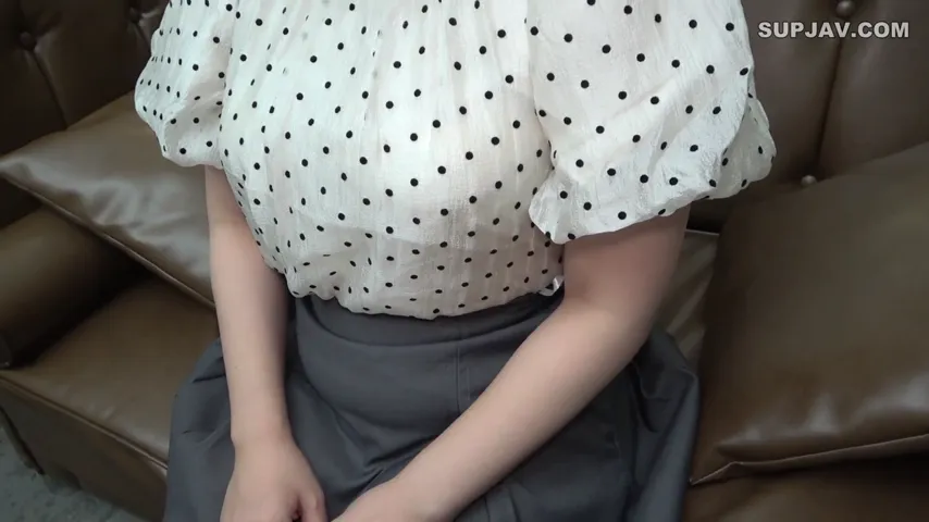 Pushing Boundaries: A Newcomer’s Risqué Debut in the Anal Scene