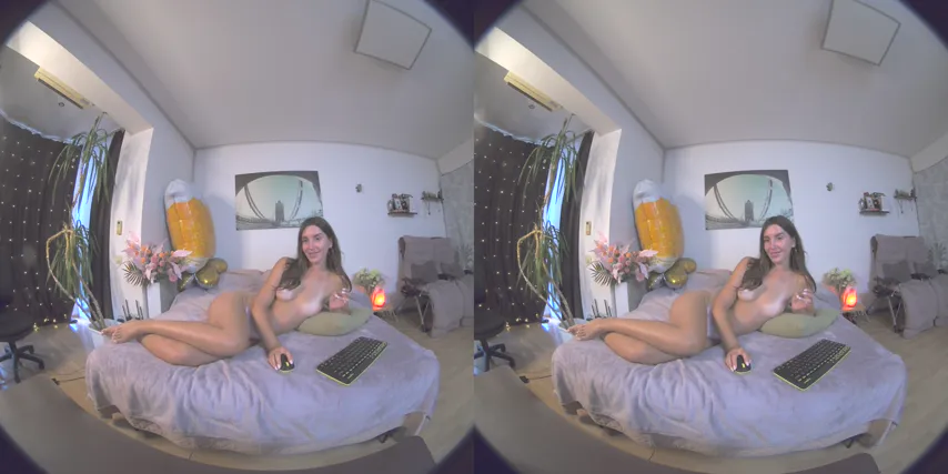 Virtual Temptation: Ariana’s Alluring Striptease in an Immersive Realm