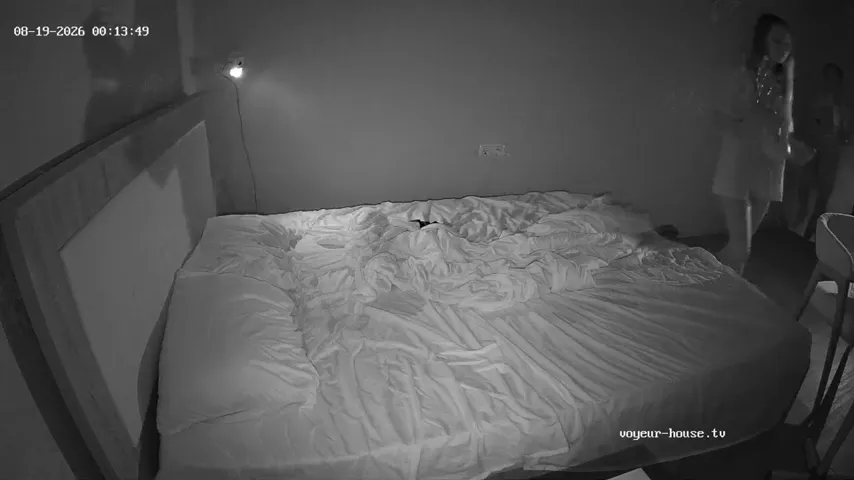 Caught on Cam: An Intimate Morning at Kecy’s Apartment