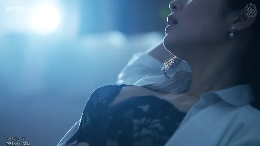 Unfiltered Temptation: Mino’s Risqué Journey in Japanese Uncensored Glory