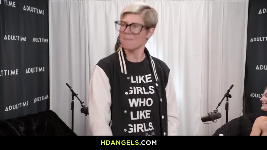 On Air & Almost Exposed: Kenna James and Octavia Red’s Risqué Encounter