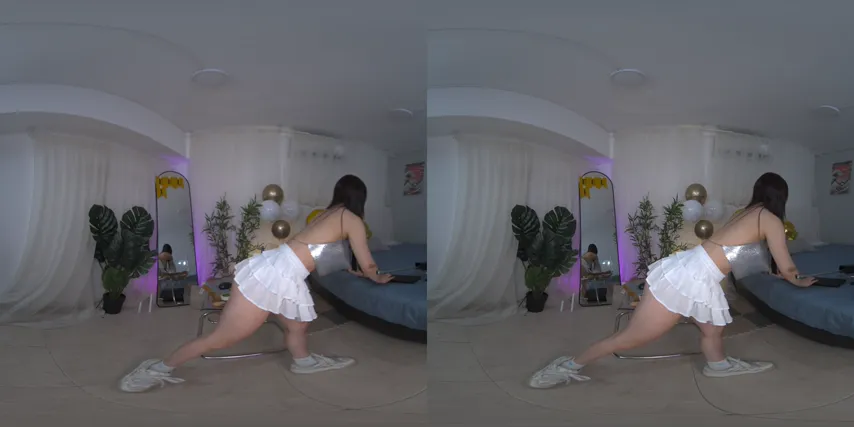 Virtual Temptation: Lia Sweett’s Stripped Reality in VR