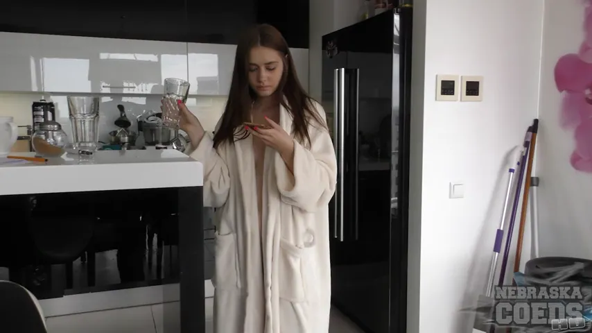 Caught in the Act: Sonja’s Steamy Shower Exposé
