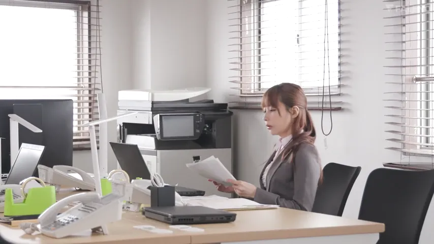 Workplace Tension: When Bad Chemistry Turns Into Explosive Encounters