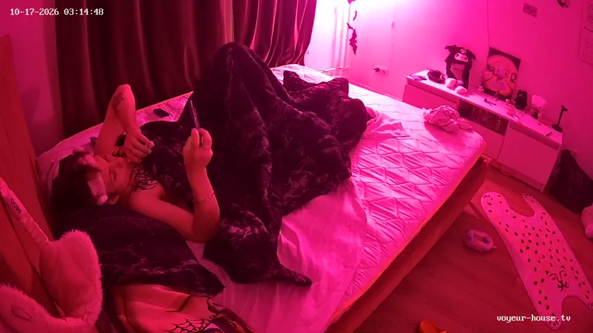 Sunrise Secrets: Jessie and the Morning After Unveiled in Real Life Cam