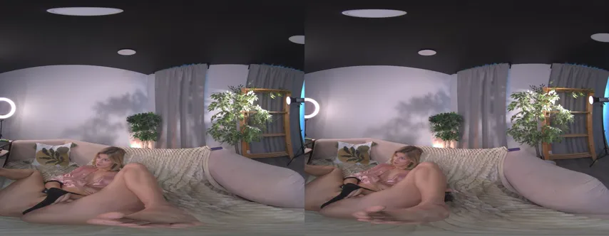 Katie’s Virtual Temptation: A Stripchat VR Experience Like No Other