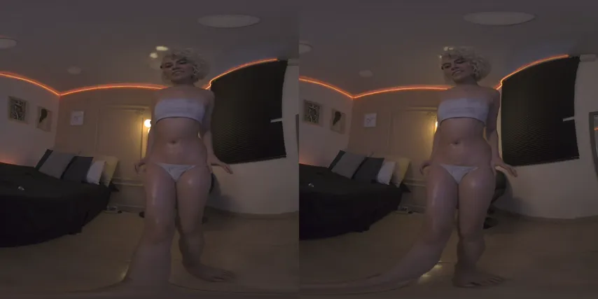 Virtual Temptation: Marian Pinzon Strips Down in a Digital Playground