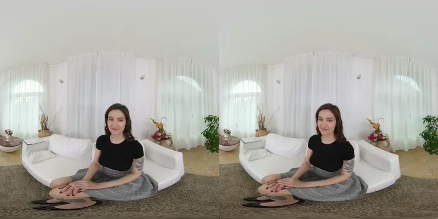 Virtual Reality, Real Heat: Confident Czech Beauty Takes Control in Intimate Blowjob