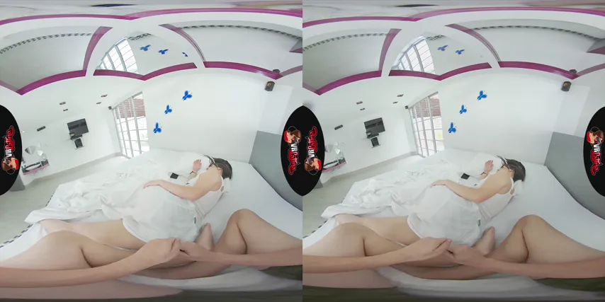Explore the Depths: Colombian Love in VR with Big Breasted Brunette