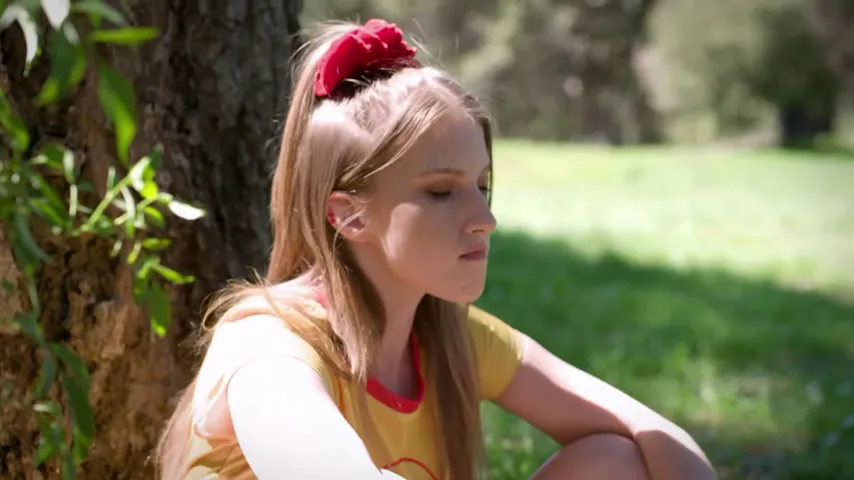 Sneaky Campers: Petite Lesbians Scissor and Kiss Under the Stars
