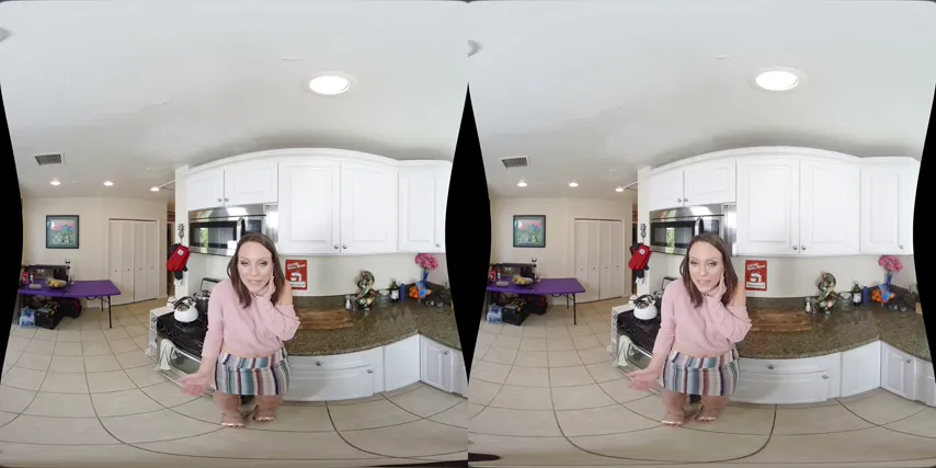 Virtual Reality Temptations: Alice & Jade’s Unforgettable Encounter