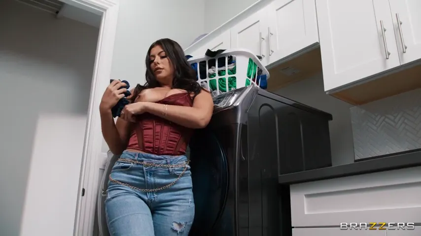 When Exes Collide: Girthmasterr and Gal Ritchie Unleash Unforgettable Heat