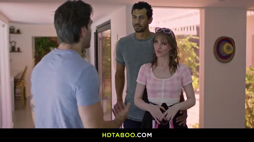 Casa Heatwave: Alex, Melody, and Ken Turn Up the Temperature in Style
