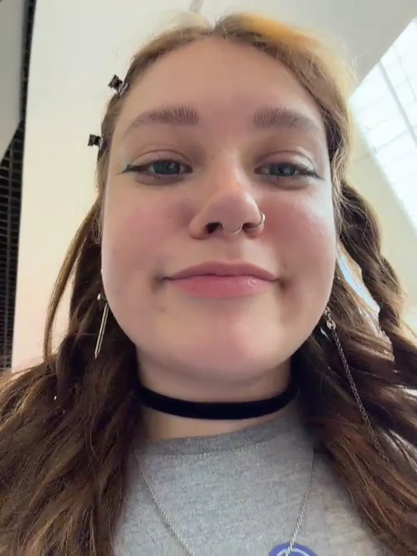 Lucy Joy Takes the Spotlight: Public Striptease on Webcam Delivers