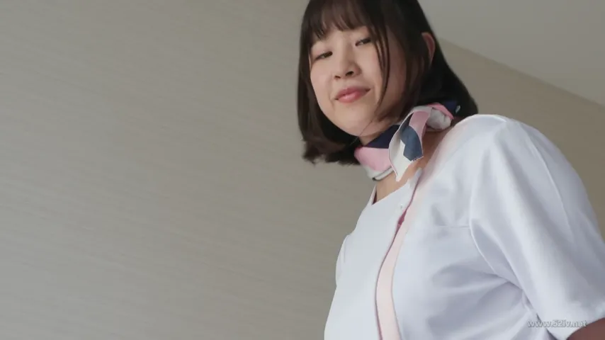 Unscripted Moments: Amateur Brunette Beauty Captured in Raw Japanese Intimacy