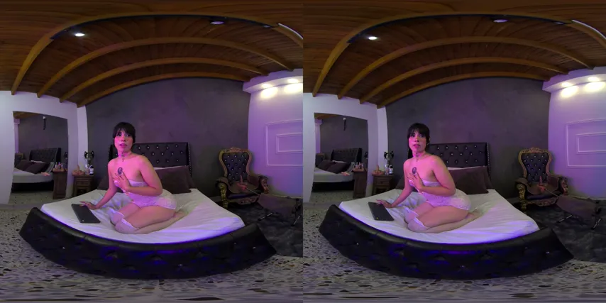 Virtual Temptation: Vonnievaleri Strips and Plays for You in VR