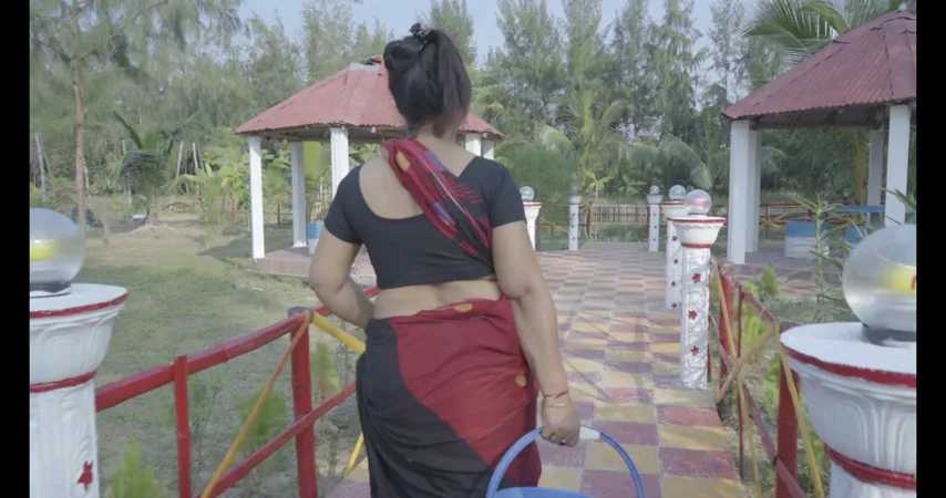 Drenched Desires: Unforgettable Moments with the Indian Bhabi