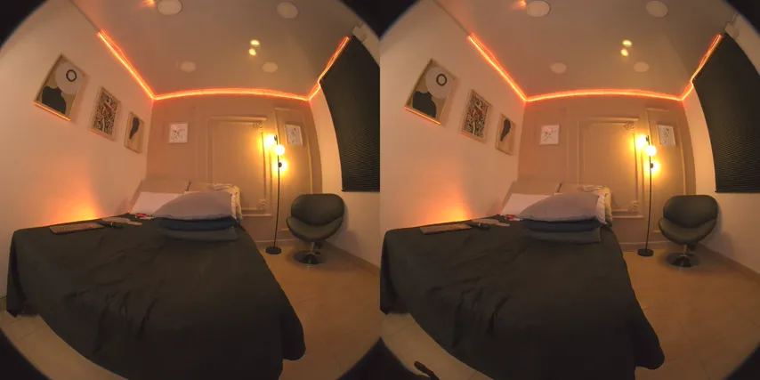 Virtual Temptation: Marian Pinzon Strips Down in a Mind-Blowing VR Experience